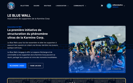 Le Blue Wall
